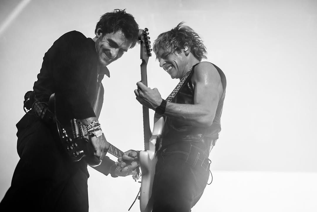 Ross y Rocky tocando en el Alternative Stage