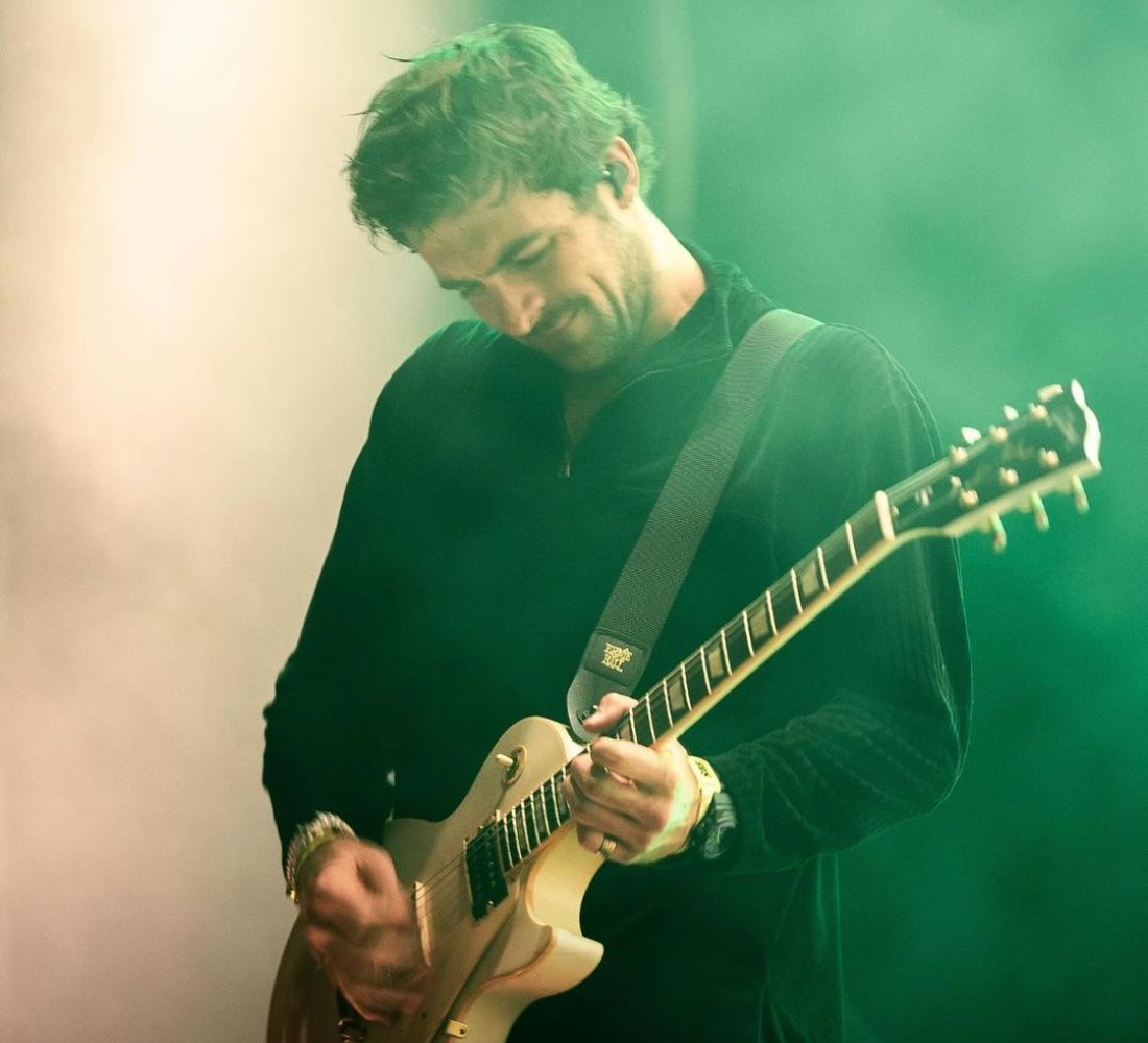 Rocky durante Take Me Away